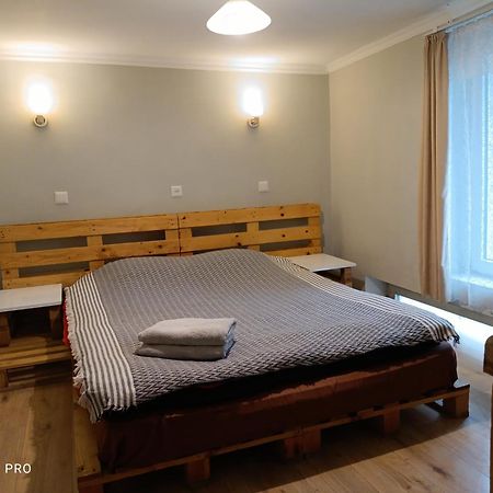 Welcome Guests Tbilisi Luaran gambar