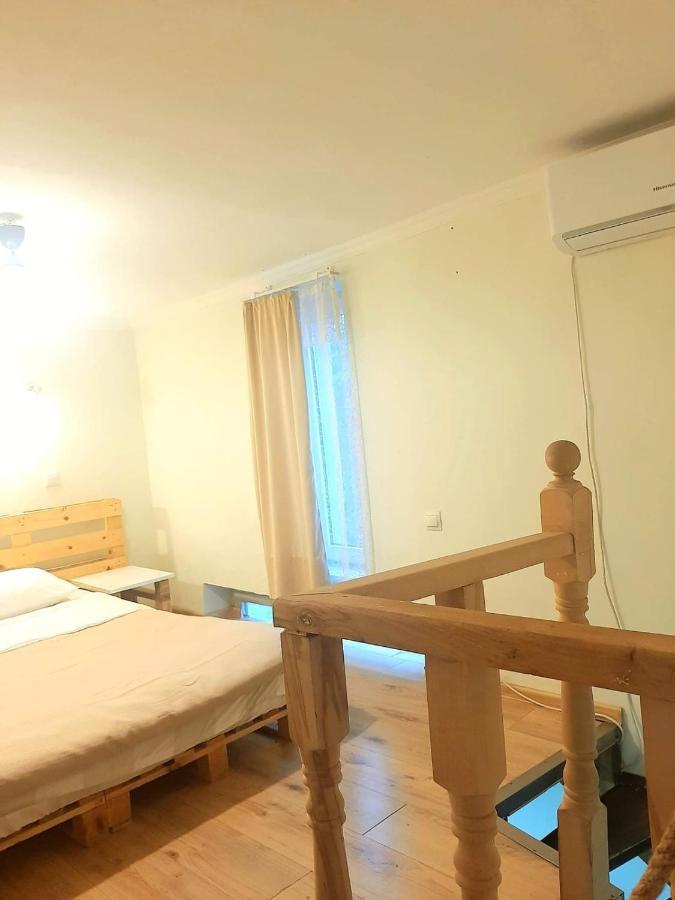 Welcome Guests Tbilisi Luaran gambar